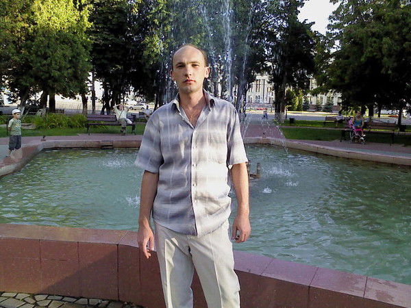 Олег Гулиев