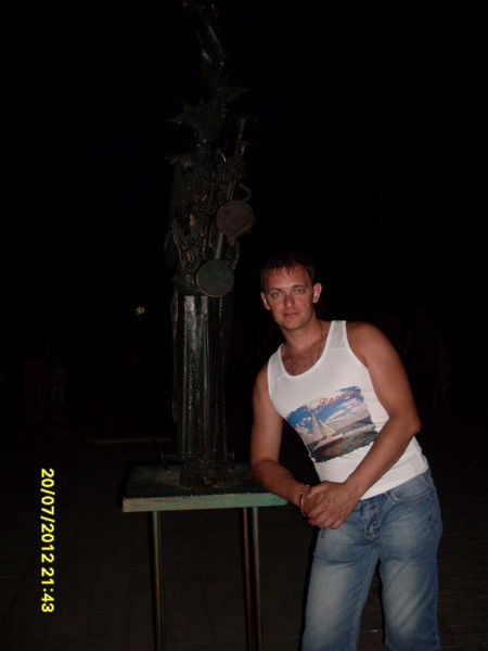 Алексей Литвинов