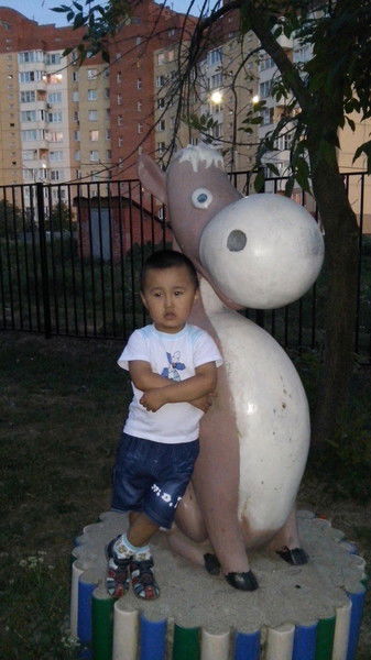 Равшанбек Салиев