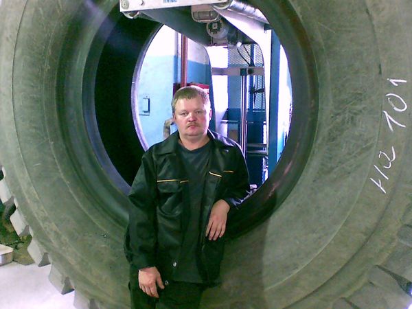 Виктор Давлетгореев