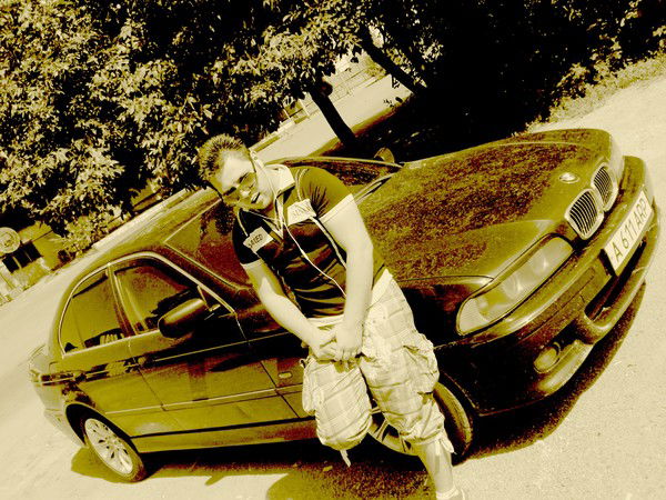 Михаил Арифов