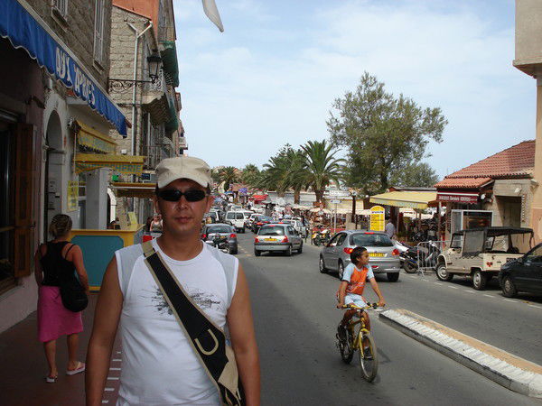 Ади Мендекинов