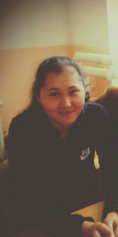 Гульзара Сманова