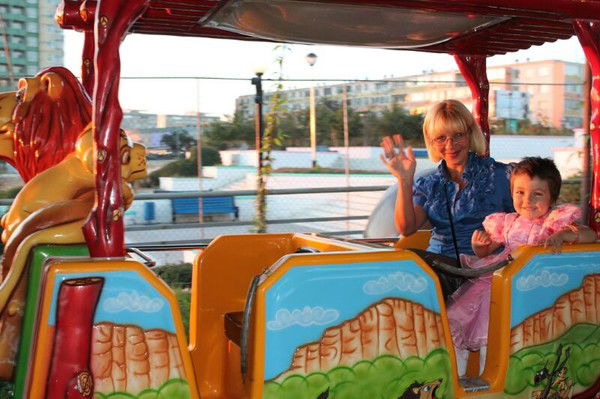 Елена ************