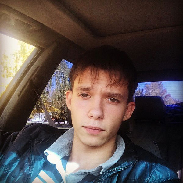 Виктор Пахомов