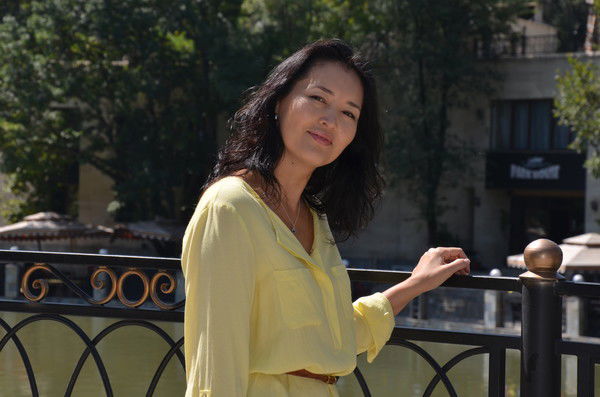 Айгуль Амир