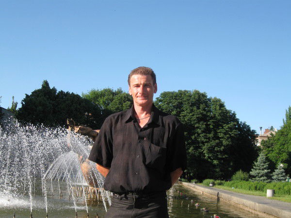 Александр Козарь