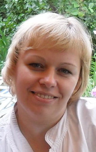 Анна Иванова