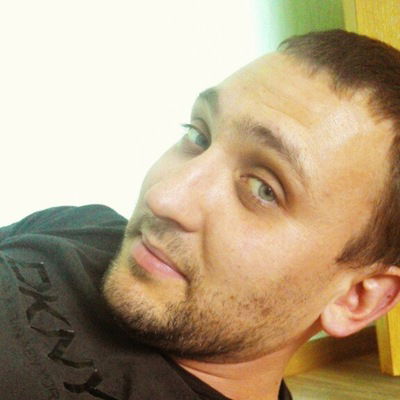 Евгений Гуща