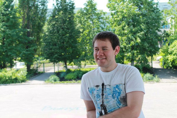 Владимир Андронов