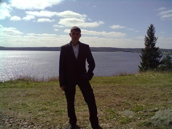 Толик Козлов