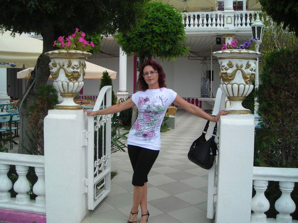 Леонтюк Елена