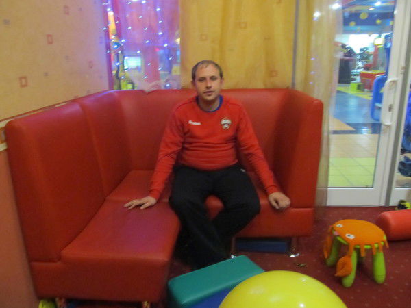 Дмитрий Степанов