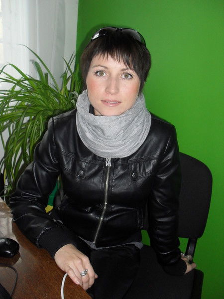 Елена Сурикова