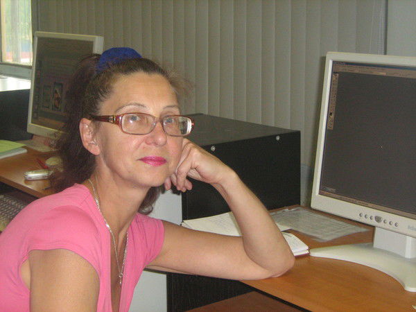 Елена Маковей