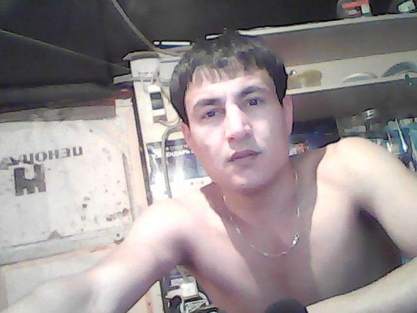 Уткир Салиджонов