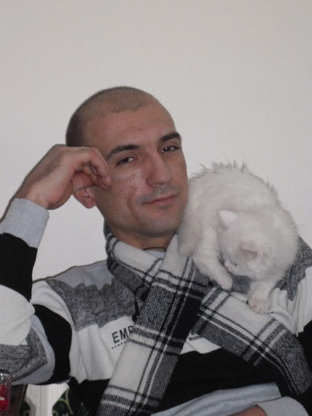 Янес Пафралиди