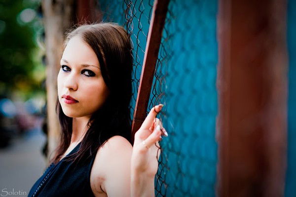 Елена Плужникова