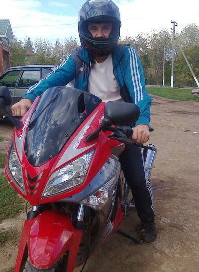 Руслан Насыров