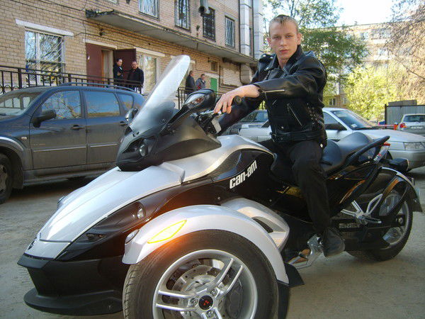 Александр Борисов