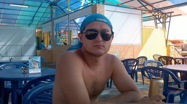 Артур Непогодин