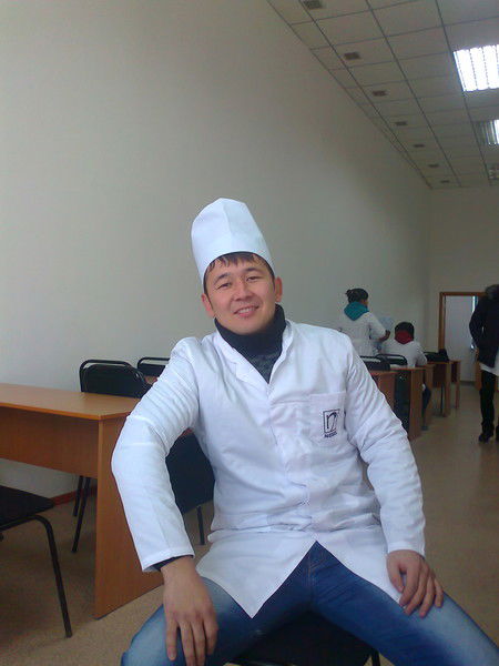 Нурсултан Кенжеев