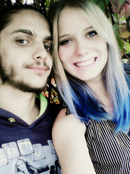 Лена Нюхалова