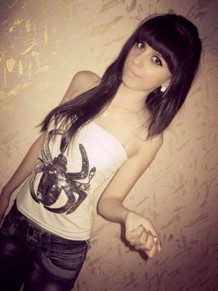 Алена Петричиц