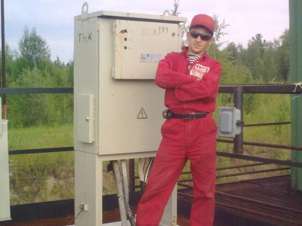 Юра Ермолаев