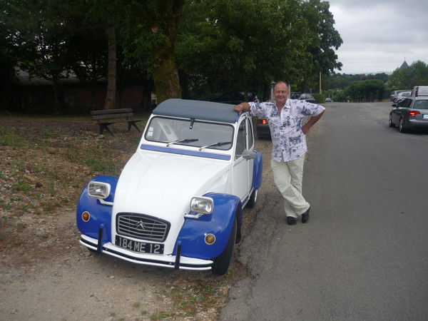 Виталий Иванов