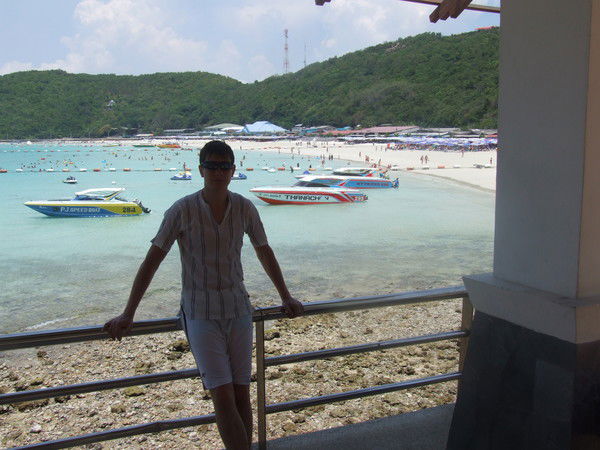 Alex Остапенко