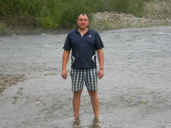 Андрей Панин