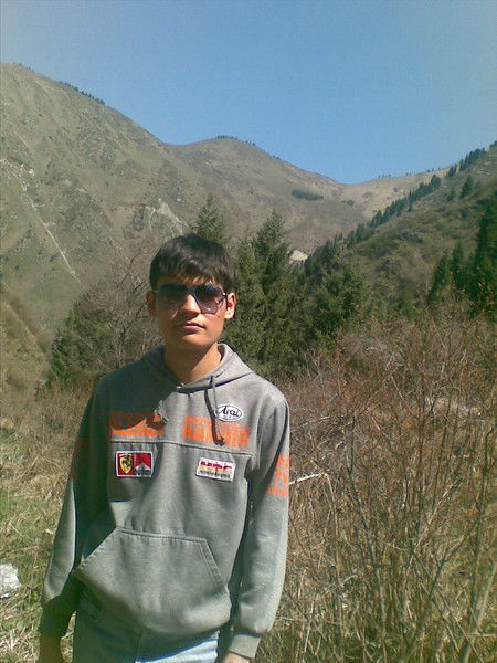 Равиль Узаков