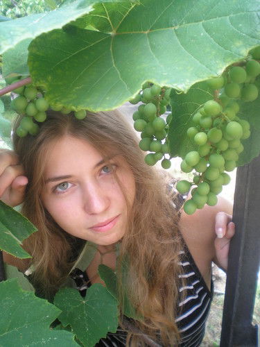 Юна Хамитова