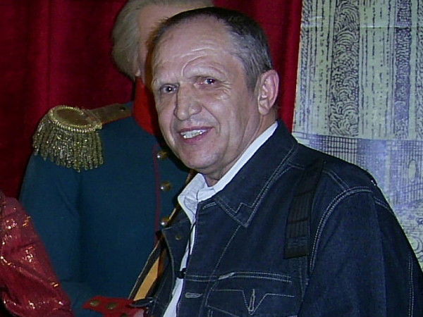 Анатолий Кобзев