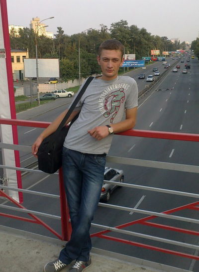 Максим Сидоренко