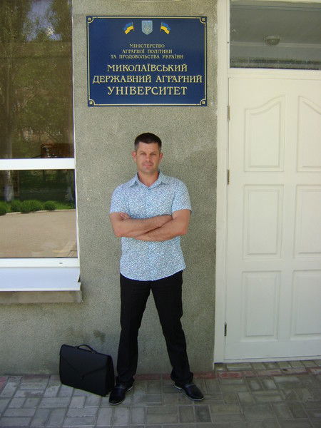 Александр Мельник