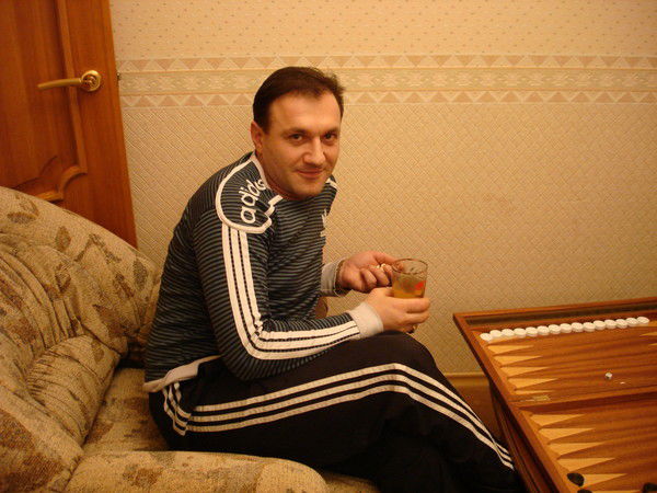 Арман Макарян