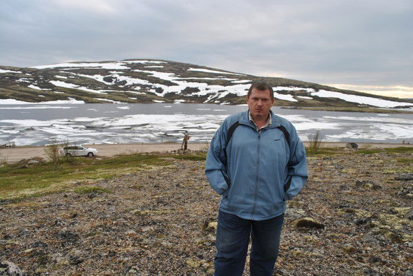 Виктор Лакомов