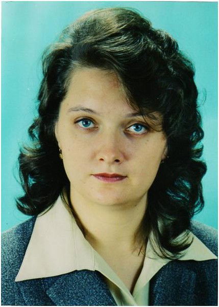 Елена Шарова