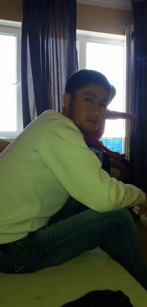 Айбек Асанов