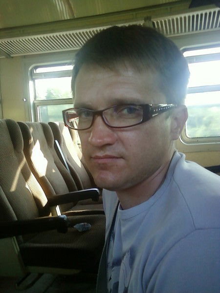 Денис Архаров