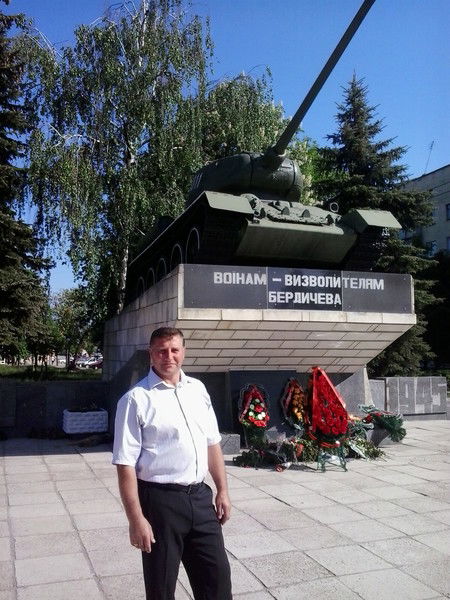 Анатолий Брайон