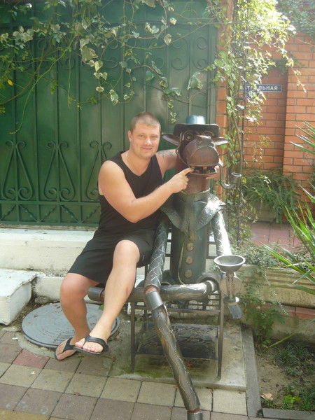 Антон Рябов