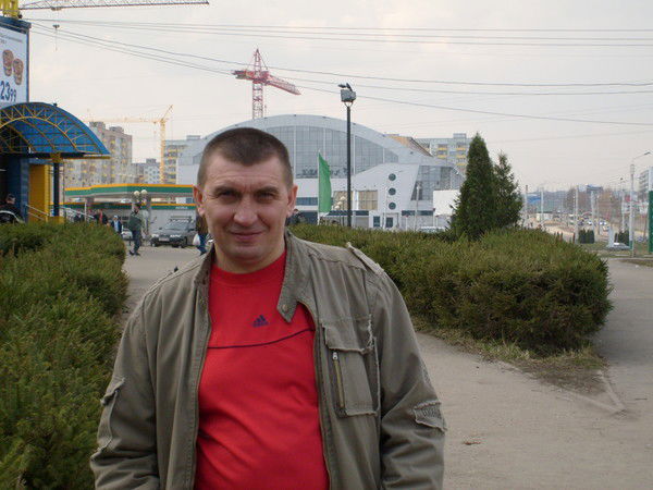 Юрий Фролов