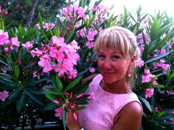 Наташа Антошина