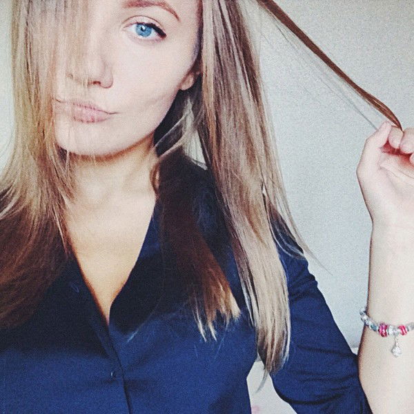 Алина Поломошнова