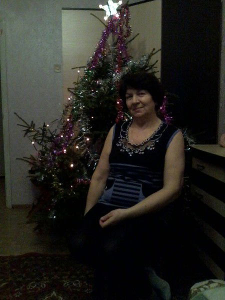 Анна Манзул