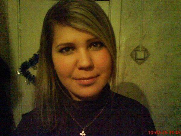 Дарька))) ******