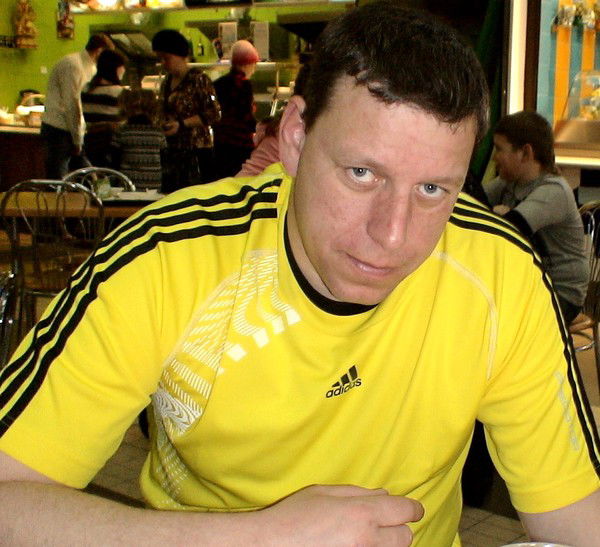 Олег Голиков